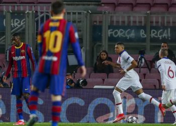 PSG Permalukan Barcelona di Camp Nou