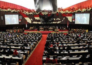 Formappi Kritisi Kinerja DPR yang Masih Melempem