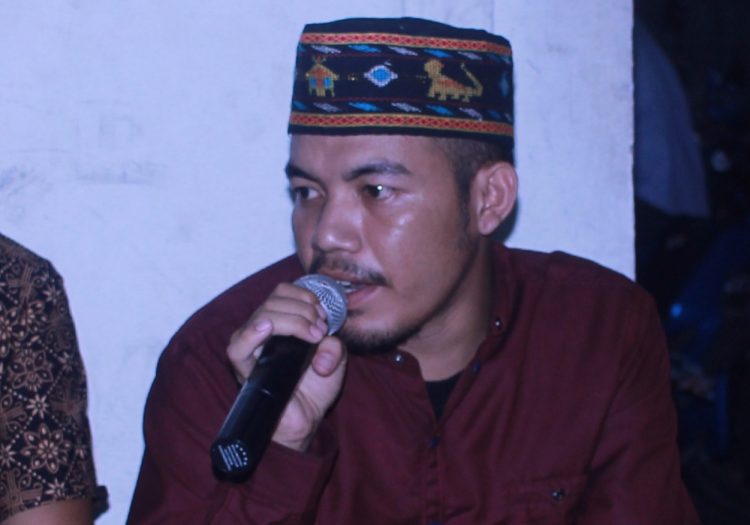 Kisah Kades Muda dari Keluarga Yatim Piatu