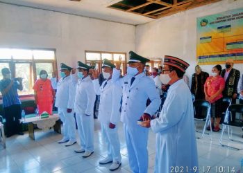 Wabup Matim Lantik Empat Kepala Desa Terpilih di Kecamatan Kota Komba dan Kota Komba Utara