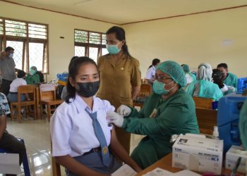 Percepat Penanganan Covid-19, Polres Mabar Gandeng SMK Stella Maris