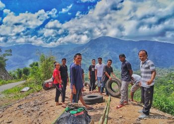 Rawan Longsor, Karang Taruna KKU Menanam Pohon di Jalur Golo Robo