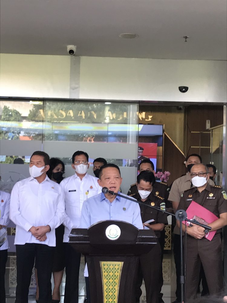 Jampidsus Febrie Adriansyah