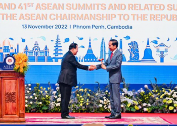 Indonesia Terima Keketuaan ASEAN 2023 dari Kamboja