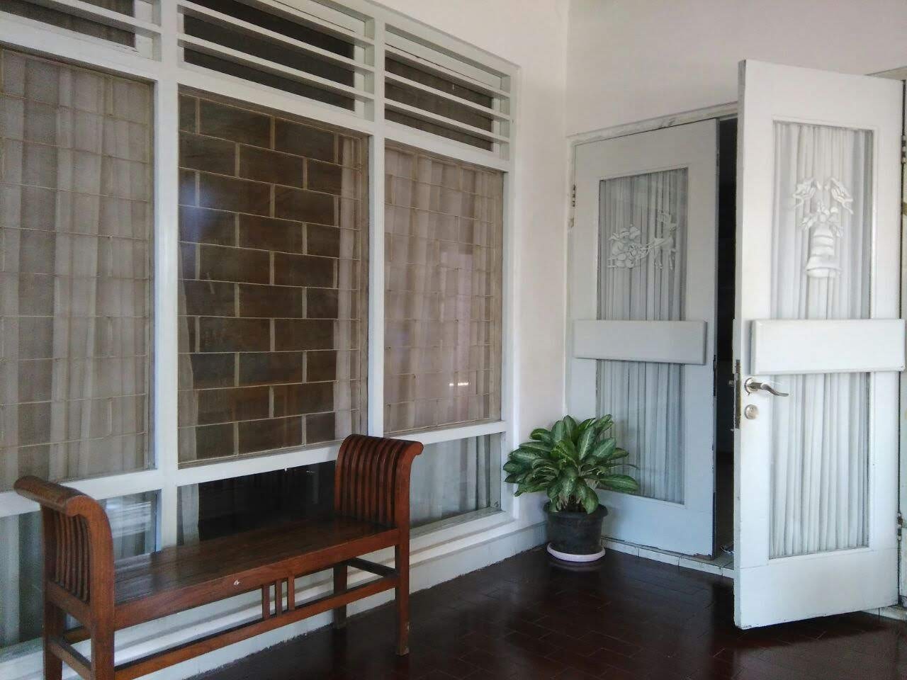 Properti