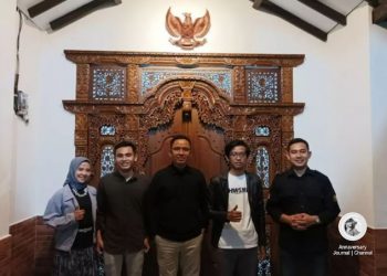 Aksara Pinggir