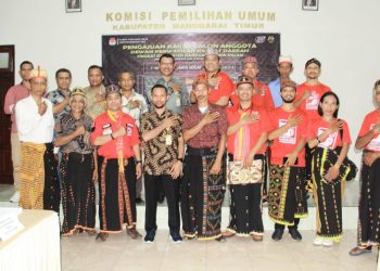 DPD PSI Resmi Mendaftarkan Caleg di KPU Manggarai Timur