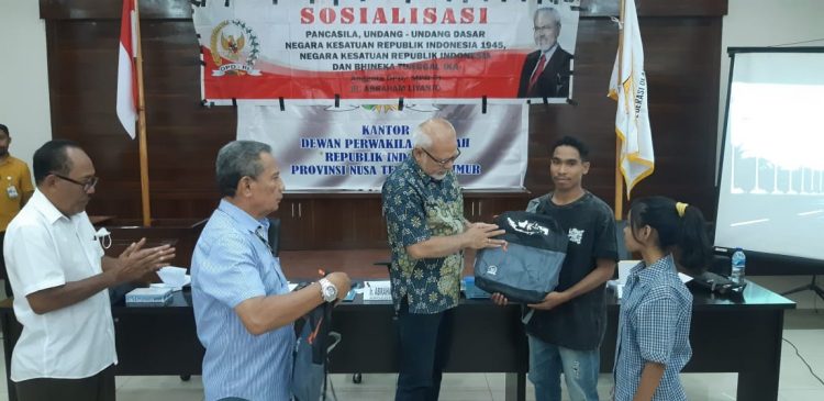 Abraham Liyanto : Empat Pilar Pemersatu Bangsa