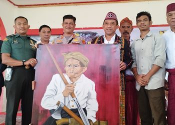 Penataan Lapangan Motang Rua dan Lukisan Motang Rua