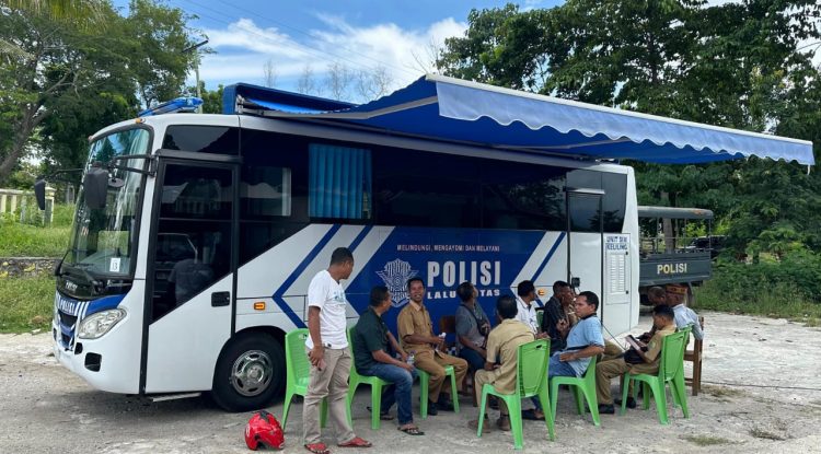 Polres Manggarai Barat Gelar Pelayanan Pembuatan SIM Di Kecamatan Lembor