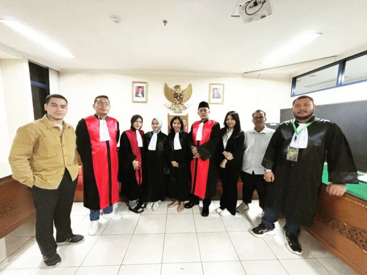 Tim Dosen dan Pengajar FH Universitas Al-Azhar Indonesia