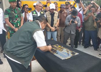Peresmian Jembatan Desa Sipungguk Menuai Kritik: PJ Gubernur dan PJ Bupati Kampar Dinilai Tak Efisien!