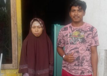 Sekeluarga Di Nggorang Hampir Ditelan Banjir