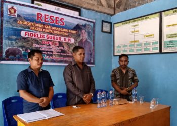 Reses di Kecamatan Welak, Komisi Dua DPRD Mabar Sosialisasikan Tugas Pokok Dewan.