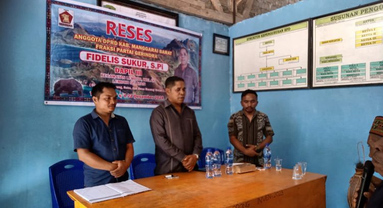 Reses di Kecamatan Welak, Komisi Dua DPRD Mabar Sosialisasikan Tugas Pokok Dewan.