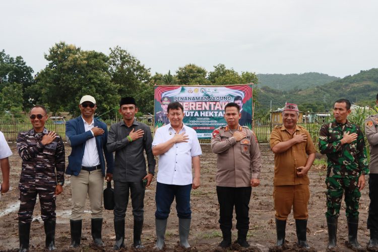 Tanam Jagung Satu Juta Hektare, Polres Manggarai Barat Siap Dukung Program Asta Cita