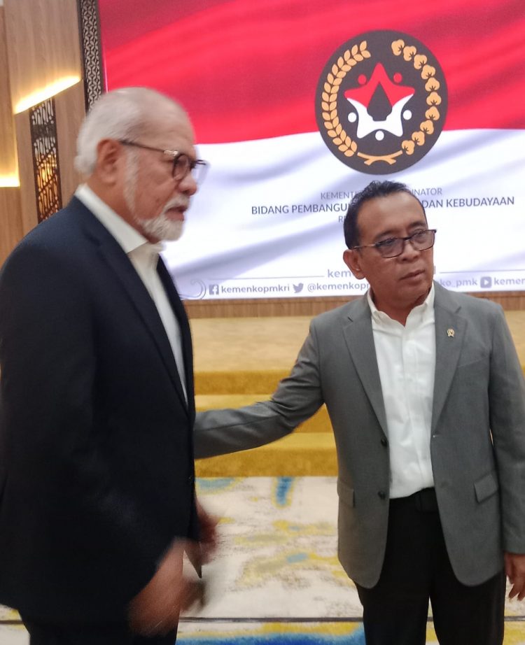 Menko PMK : Pengalihan Guru P3K ke Sekolah Swasta Siap Dilaksanakan