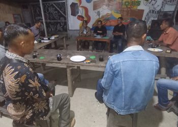 Warga Adat Mbehal Gelar Konferensi Pers. Klarifikasi Tudingan Warga Rareng Terhadap LSM Ilmu