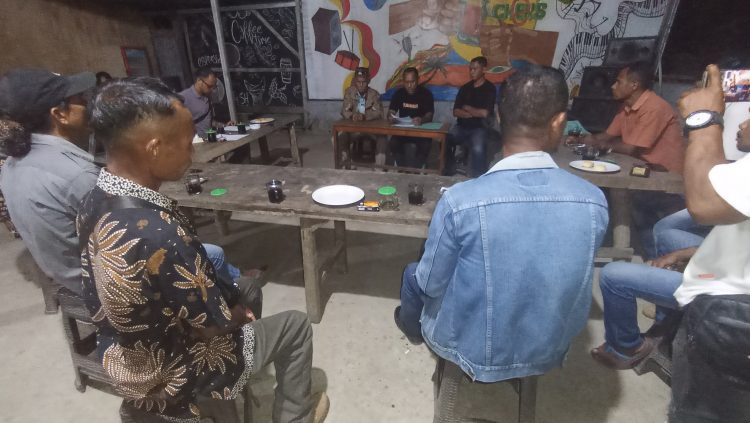 Warga Adat Mbehal Gelar Konferensi Pers. Klarifikasi Tudingan Warga Rareng Terhadap LSM Ilmu