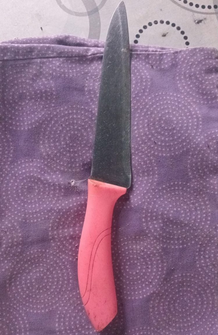 Aksi Menakutkan, Pencuri Tinggalkan Sebuah Pisau Setelah Mengambil Barang Milik Korban