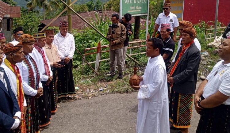 Usai Ditahbiskan Romo Yohanes Sudir, Pr Lakukan Visitasi Perdana Di Stasi Maras