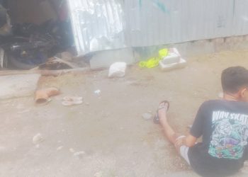 Breaking New; Sebuah Motor Terperosok Masuk Rumah Warga Gegara Standing