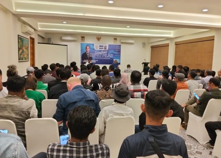 Komisi III DPR RI, Beni Kabur Harman Ingatkan “Tanpa Pers Negara Berjalan dalam Kegelapan”