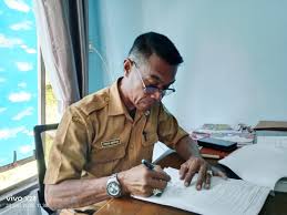 Tetapkan Persyaratan Bagi Media dan Pers, PWI Cabang NTT Kecam Keras Tindakan Pemda Mabar